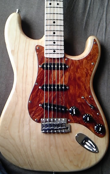 Redwood Quilted Lace Burl